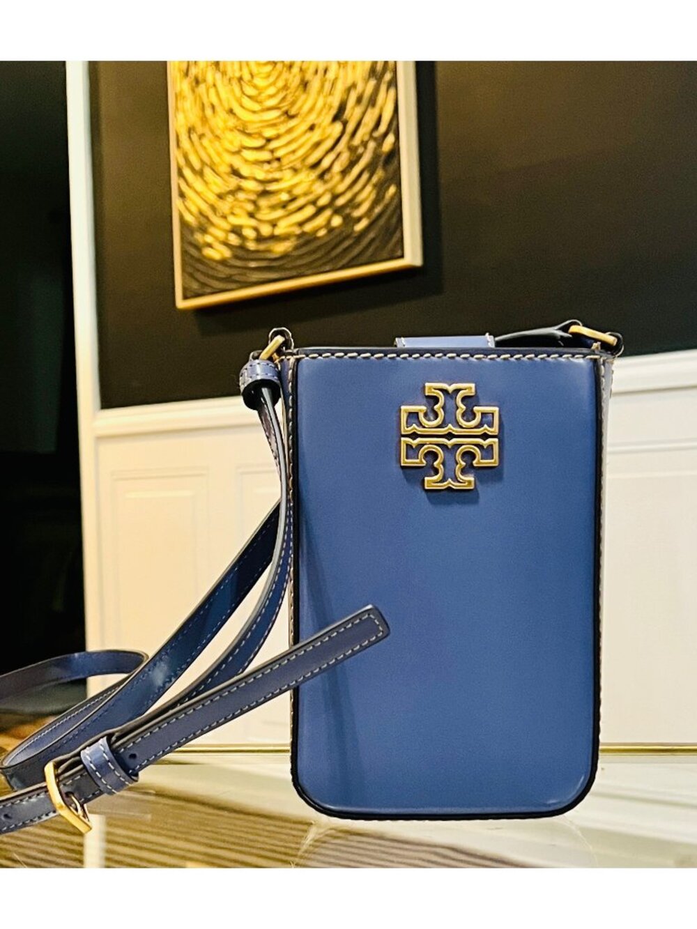 Auth Tory Burch Periwinkle Britten Patent Leather Crossbody/Cellphone Bag